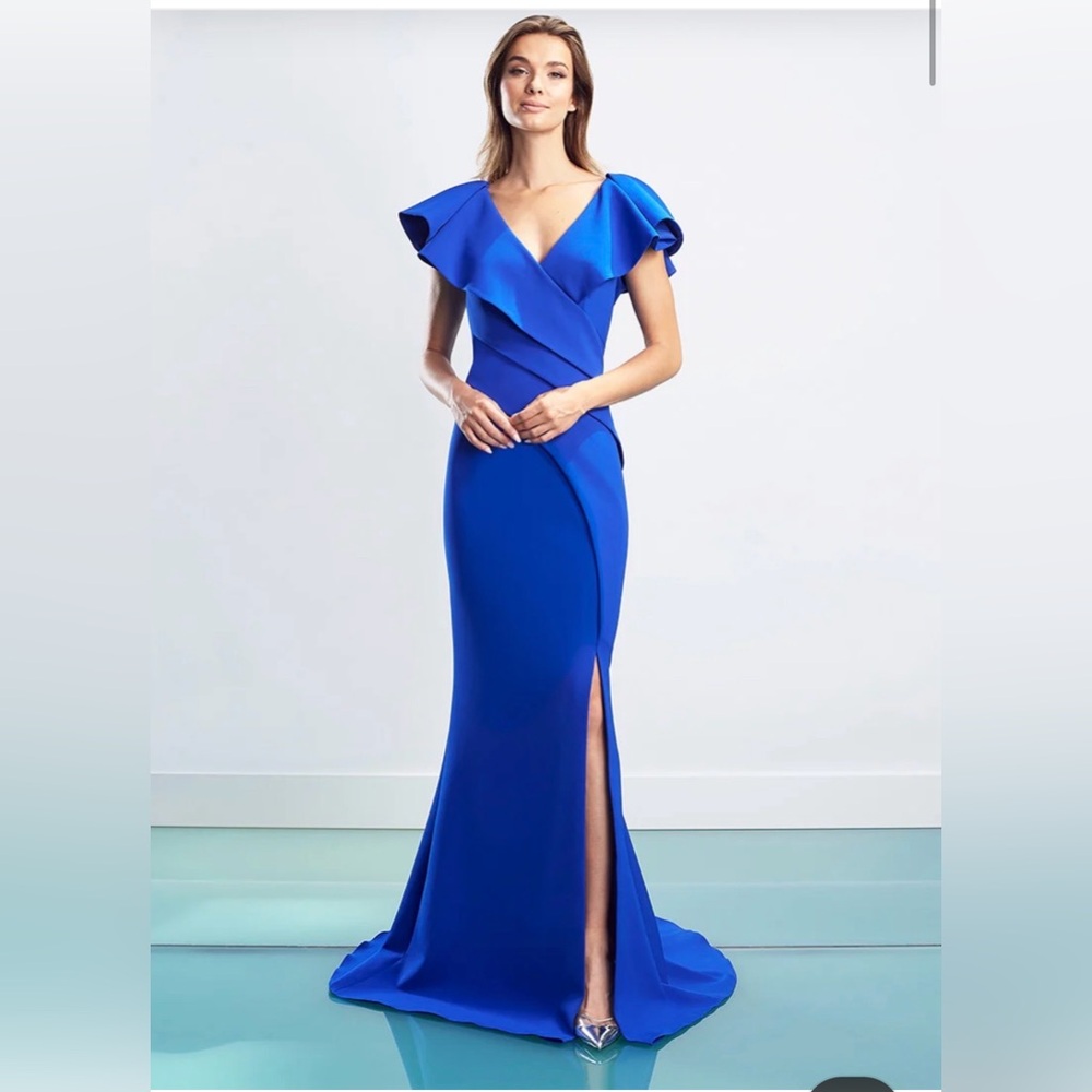 Blue Ruffled V-Neck Evening Dress